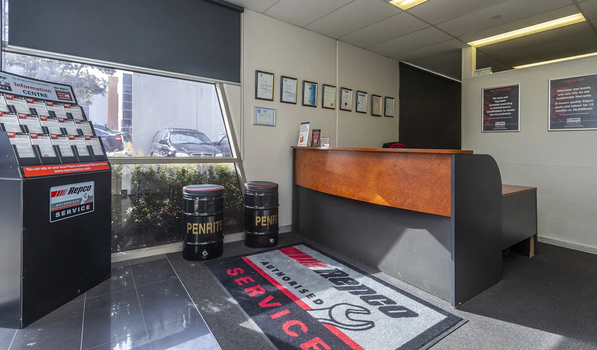 Auto Service Reception Automotive Servicing and Repairs in Langwarrin
